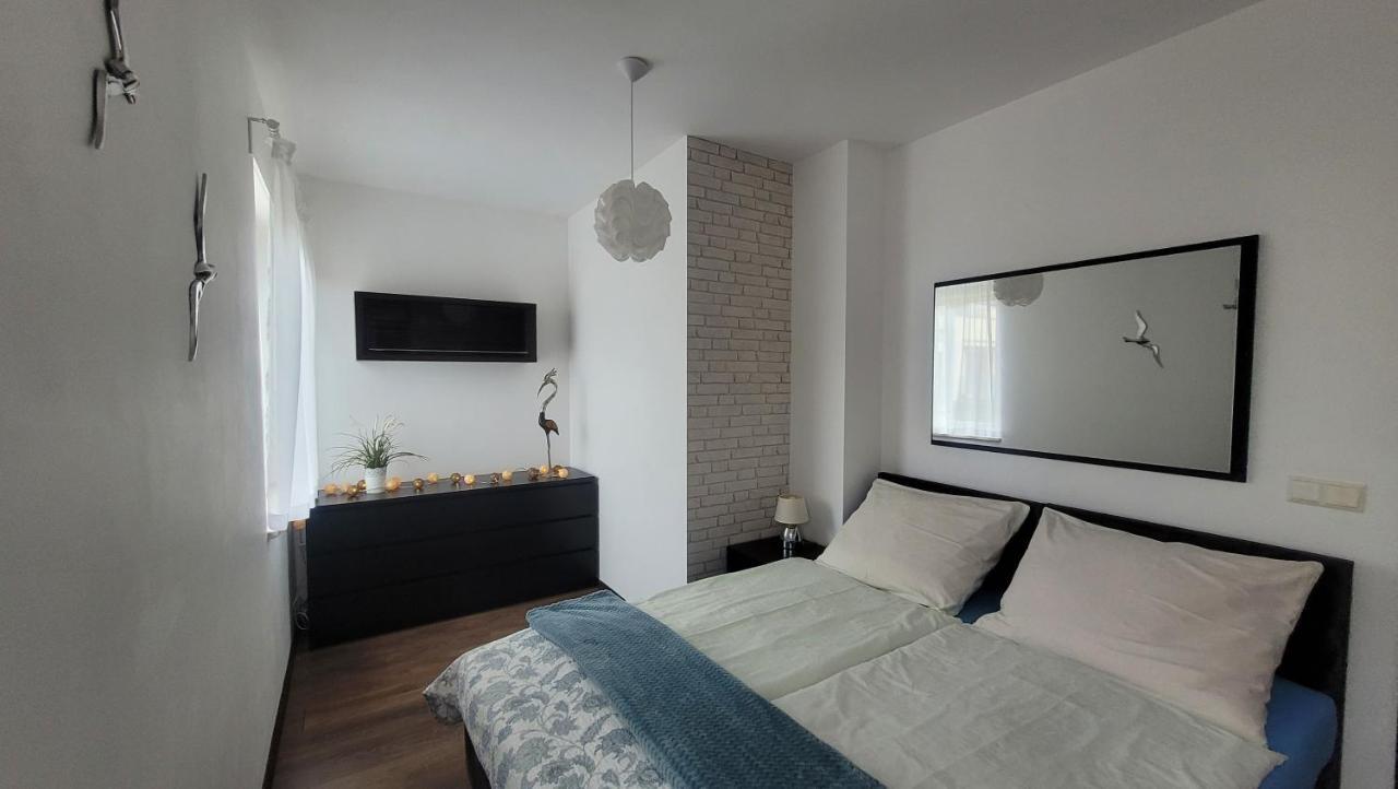 Apartament Wyspa, 2 Pokoje, Parking Gratis 미에드지보드지 외부 사진